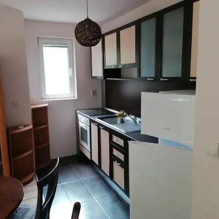 Near Paradise Centre Апартаменты София